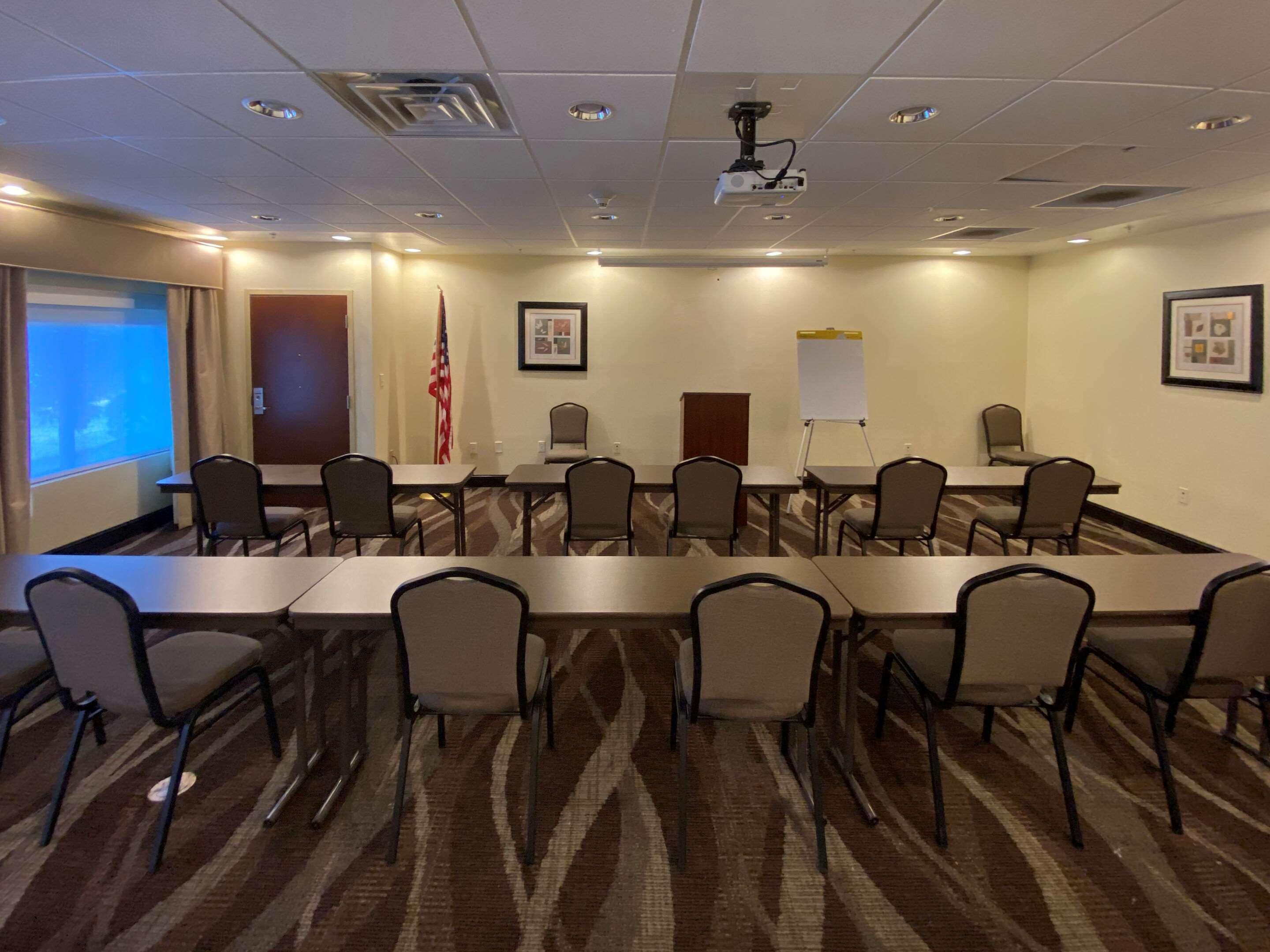 Comfort Inn & Suites Честертаун Екстер'єр фото