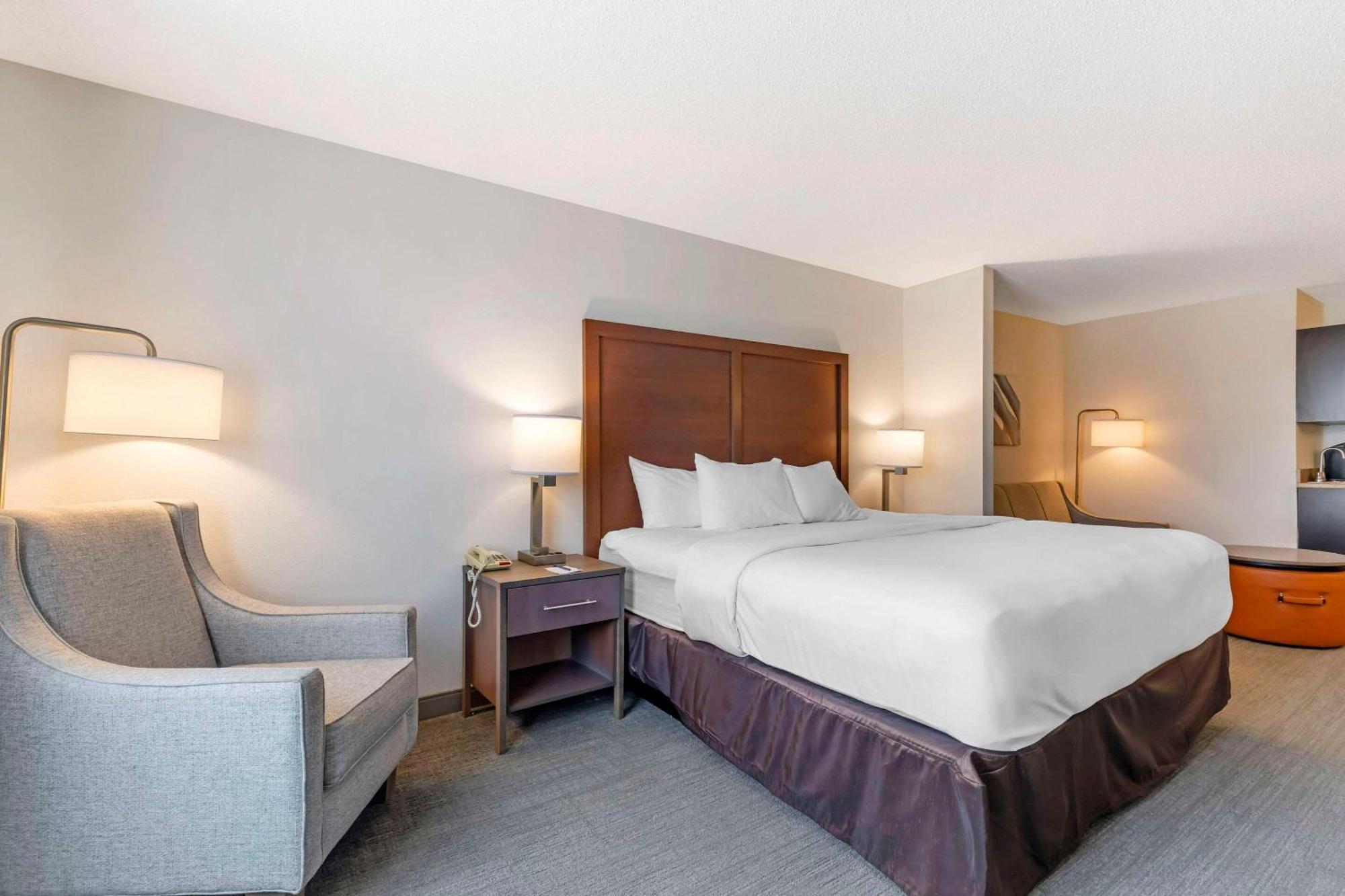 Comfort Inn & Suites Честертаун Екстер'єр фото