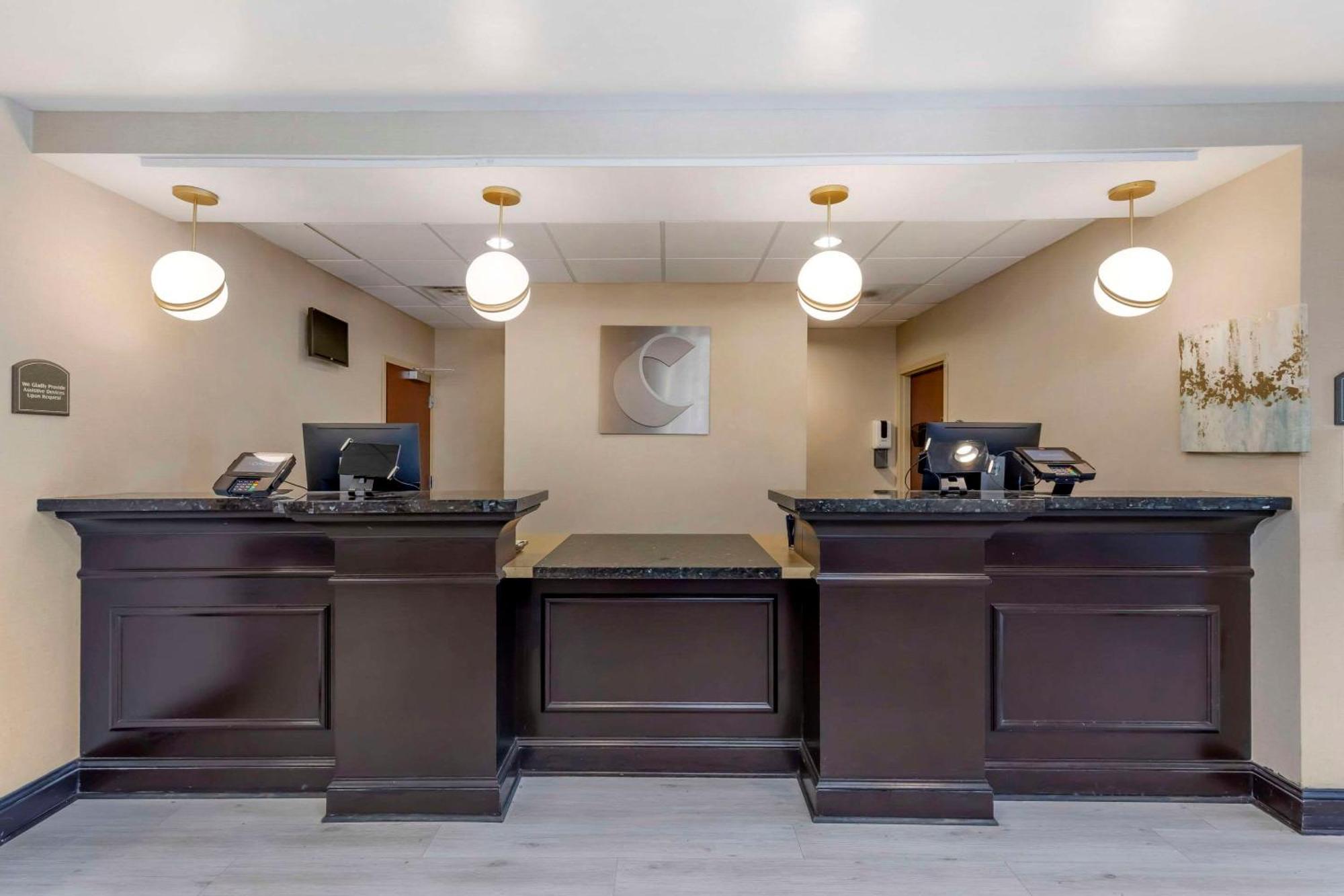 Comfort Inn & Suites Честертаун Екстер'єр фото